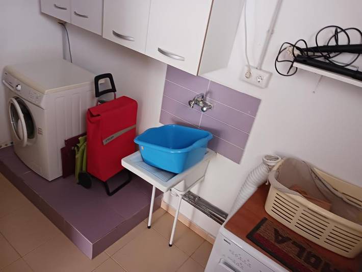 Gîte pour 2 personnes, avec Terrasse ainsi que Piscine et Vue à Calabardina - 3