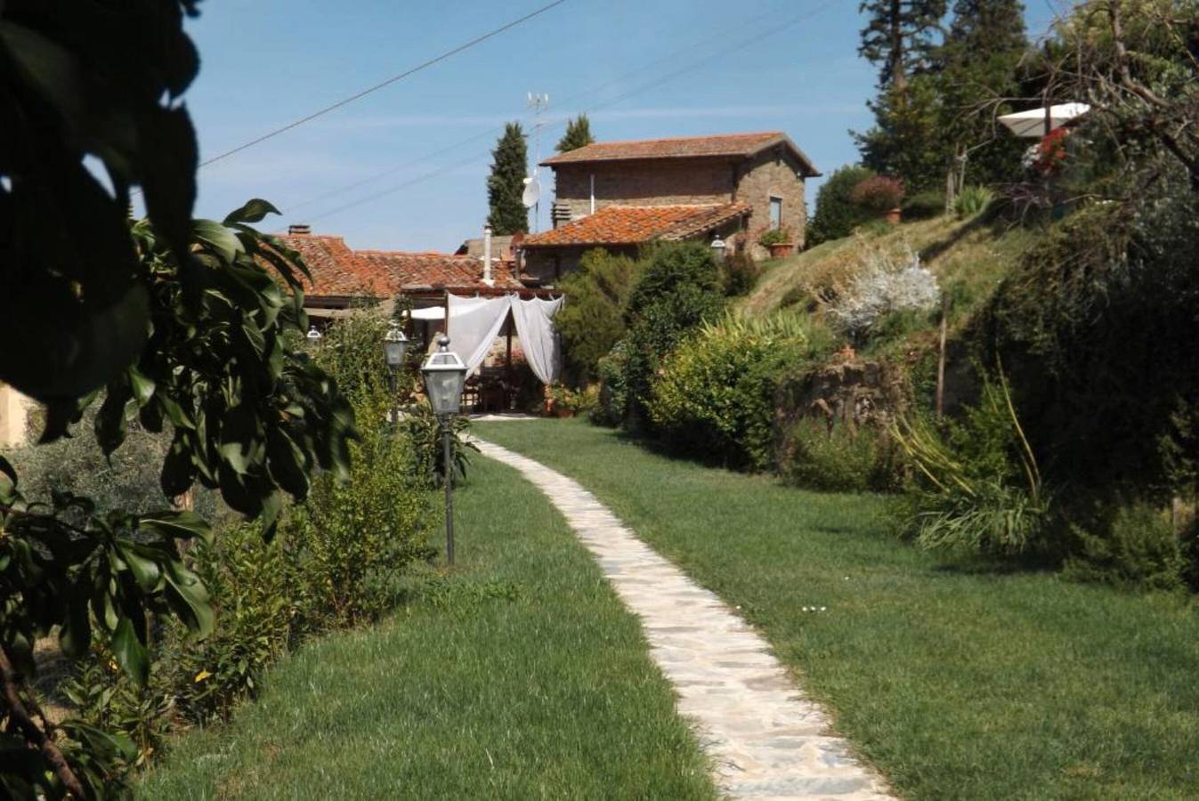 Ολόκληρο το διαμέρισμα, Apartment 'Canto Dei Merli' with Private Terrace, Private Garden and Wi-Fi in Chianti