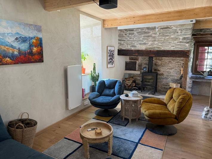 Location de vacances pour 8 personnes, avec vue et terrasse ainsi que sauna et jardin à Estaing - 4