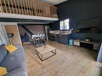 Location de vacances pour 7 personnes, avec terrasse à Fos-sur-Mer