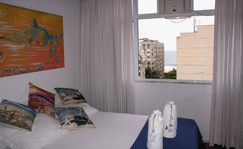 Casas e apartamentos de temporada para 9 pessoas, com vista, com animais de estimação em Copacabana