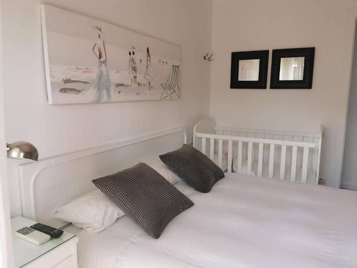 Ferienwohnung für 4 Personen, mit Balkon und Terrasse sowie Garten und Ausblick in Valencia - 4