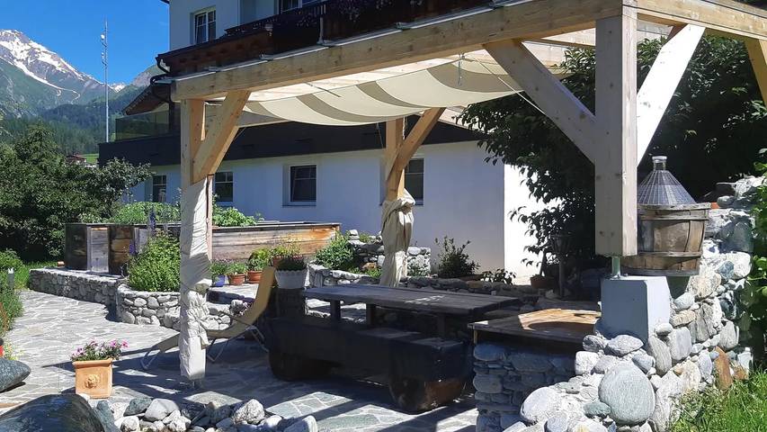Ferienwohnung für 4 Personen, mit Balkon und Garten in Kals am Großglockner - 2