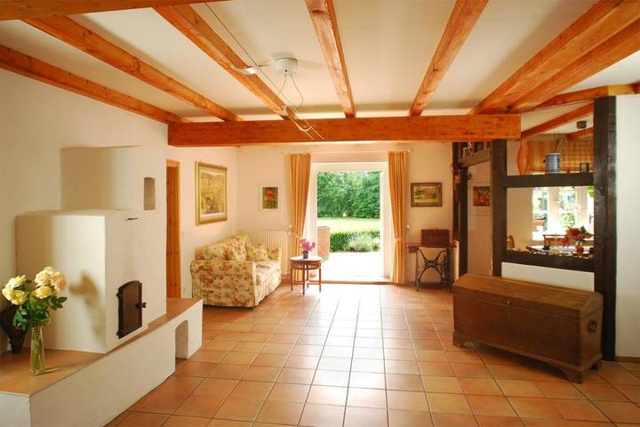 Ferienwohnung für 5 Personen, mit Garten und Ausblick in Hüde - 2