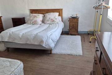 Gîte pour 6 personnes, avec terrasse à Treize-Vents
