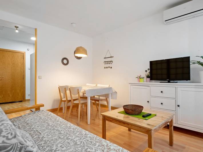 Ganze Ferienwohnung, Ferienwohnung für 3 Personen mit Meerblick in Torredembarra, Costa Dorada