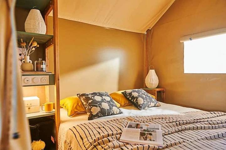 Mobil home pour 4 personnes dans Chateau De La Vigne - 2
