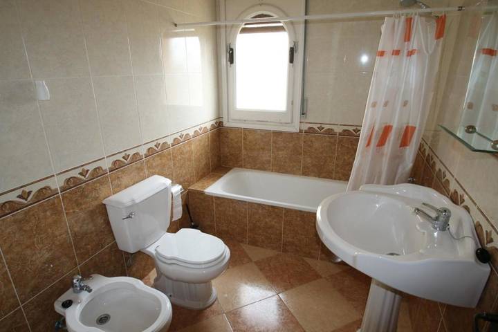 Villa pour 7 personnes, avec vue et jardin à Miami Platja - 2