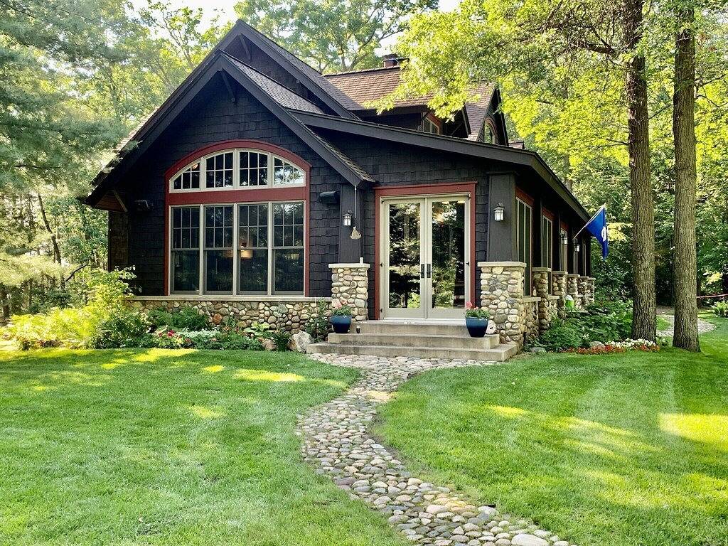 Erleben Sie die Northwood Lakes auf einem 1917 Arts and Crafts Estate in Breezy Point, Crow Wing County