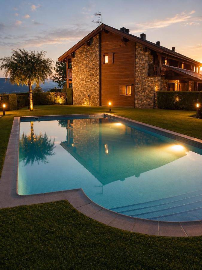 Chalet pour 6 personnes, avec Terrasse et Jardin ainsi que Piscine et Vue