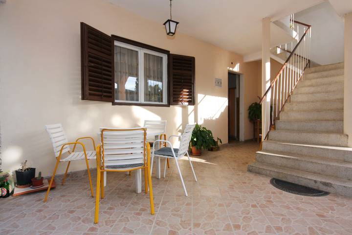 Apartament wakacyjny dla 7 osób, z balkon/ taras w Biograd na Moru