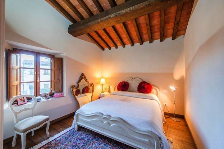 Casa vacanza per 2 persone, con Balcone e Giardino nonché Panorama a Carmignano