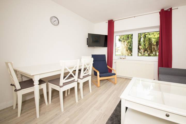 Ferienwohnung für 4 Personen, mit Terrasse und Whirlpool sowie Sauna und Garten, mit Haustier in Schlei - 2