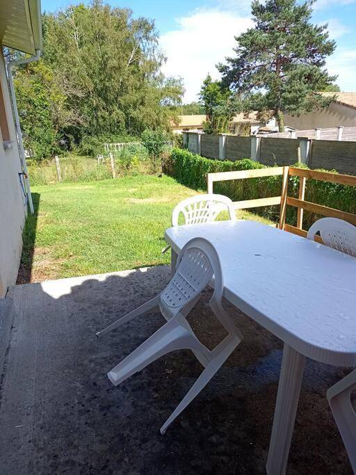 Location de vacances pour 6 personnes, avec jardin et terrasse à Cussac-Fort-Médoc - 2