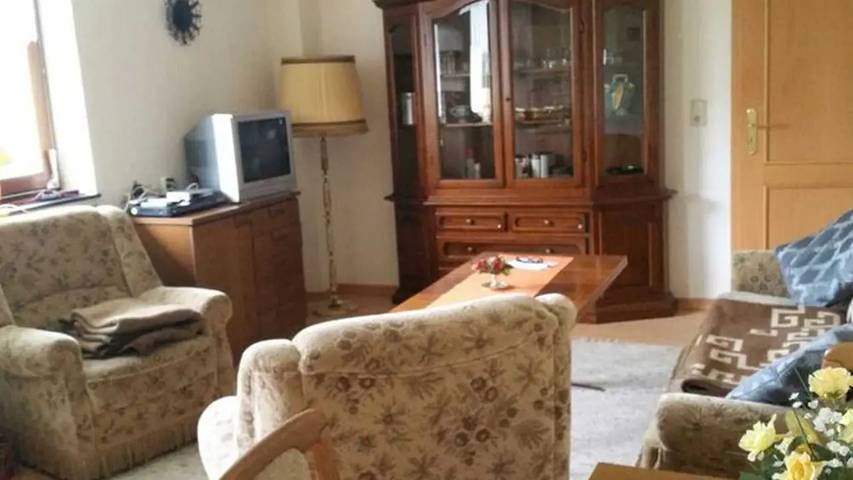 Ferienwohnung für 3 Personen, mit Terrasse und Garten in Birresborn - 4
