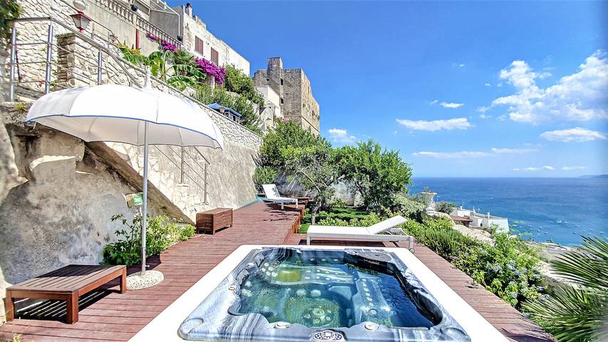 Ferienhaus für 11 Personen, mit Garten und Terrasse in Apulien - 2