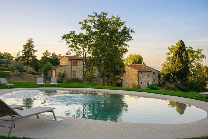Ferienhaus für 20 Personen, mit Garten und Pool sowie Sauna