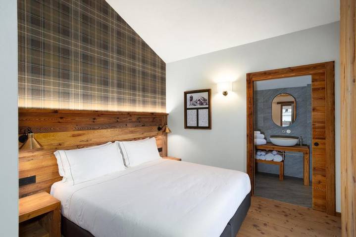 Location de vacances pour 6 personnes, avec vue et piscine ainsi que sauna et jardin à Champoluc - 2