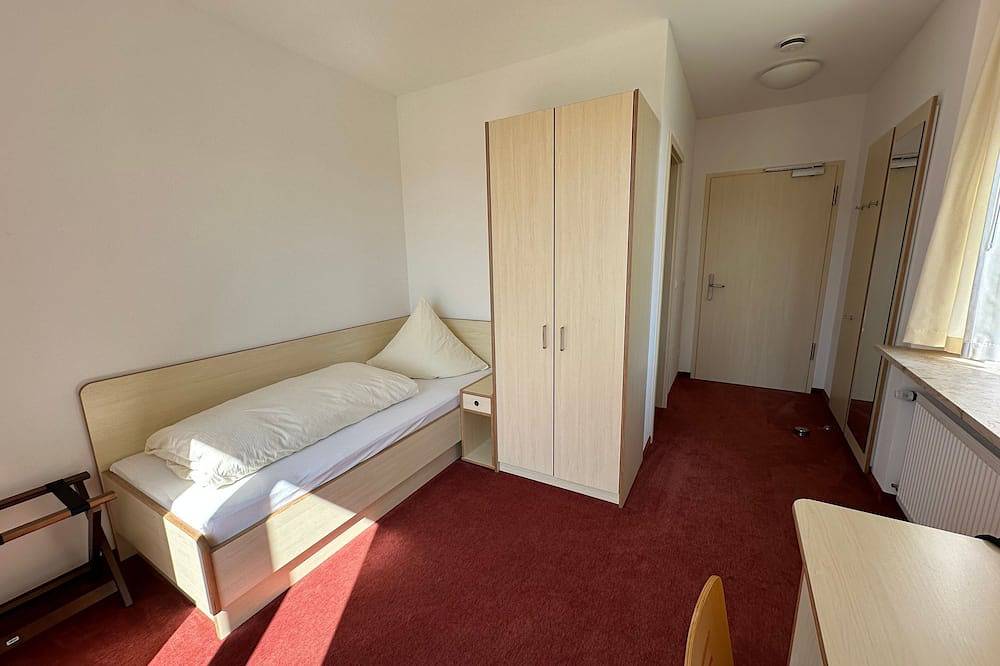 Ganze Wohnung, Ez mit Balkon - Ger-Haus in Waischenfeld, Frankenalb