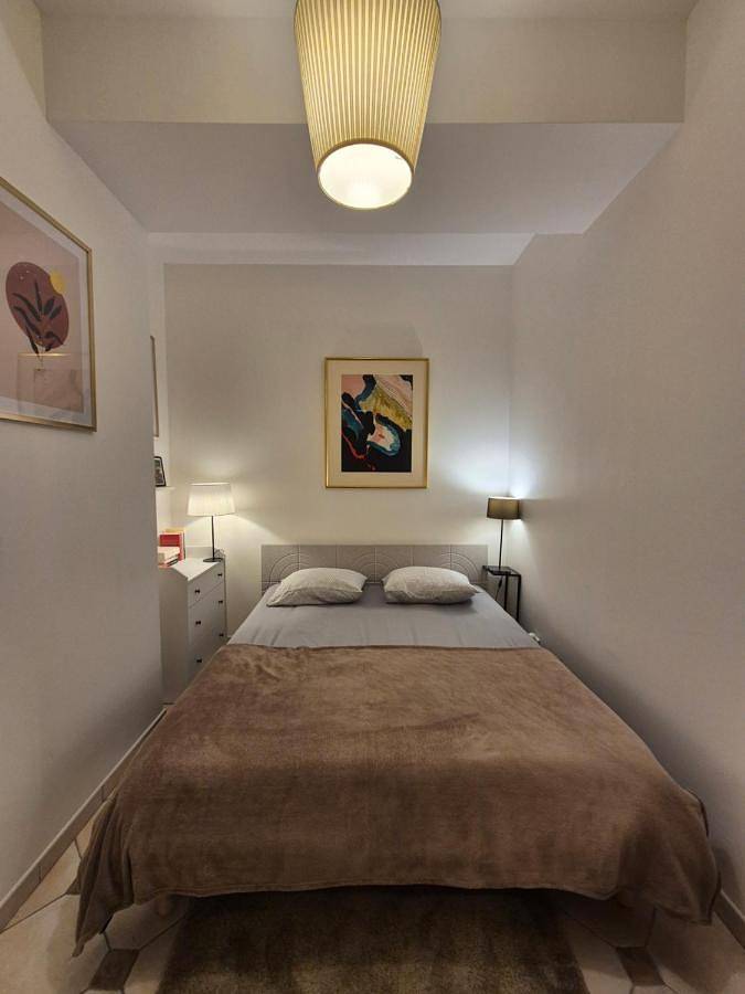 Appartement entier, Au plus près du Chateau ! in Chantilly, Oise