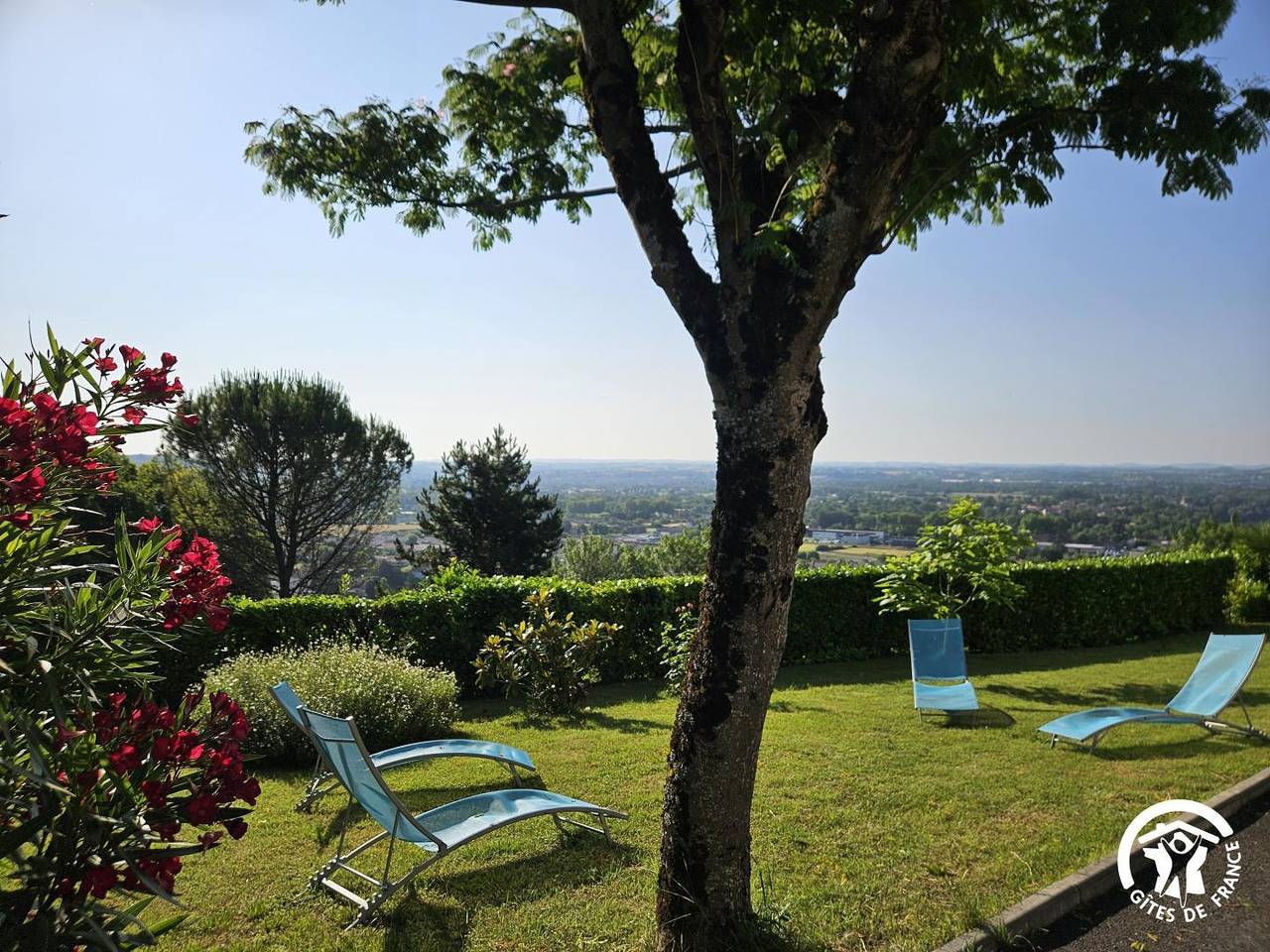 Gîte für 7 Personen mit Terrasse in Lescure-d'Albigeois, Albi und Umgebung