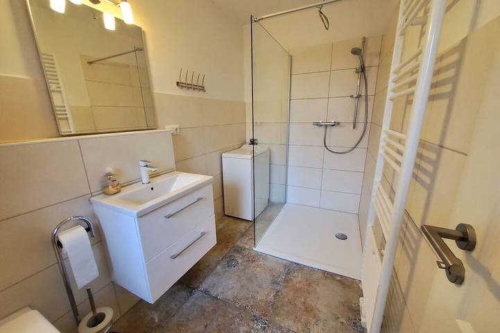Ferienwohnung für 4 Personen, mit Garten beim Ozeaneum Stralsund - 3