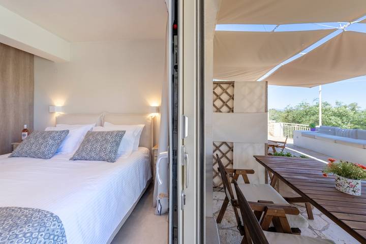 Ganzes Studio, Einzimmerapartment 'Katerina' mit Bergblick, Wi-Fi und Klimaanlage in Paxos