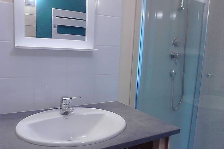 Location de vacances pour 9 personnes, avec jacuzzi à Moutiers-sous-Chantemerle - 4