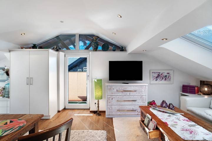 Studio entier, Studio « Alpspitzblick Riedel » avec vue sur la montagne, jardin commun et Wi-Fi in Garmisch-Partenkirchen, Alpes bavaroises