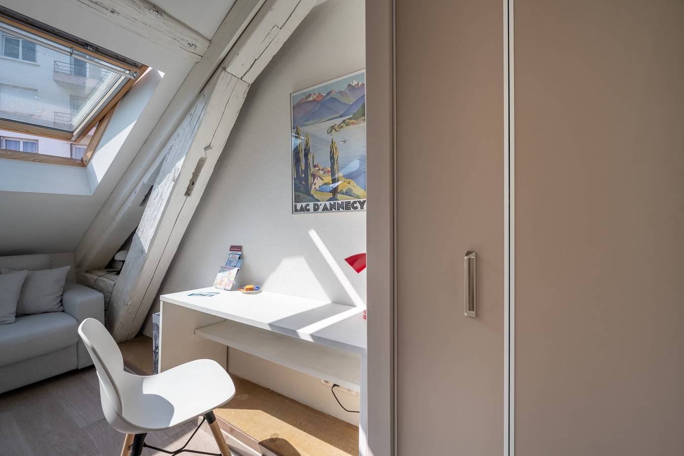 Appartement entier, Studio sous les toits Annecy Centre-Ville in Annecy, Région d'Annecy