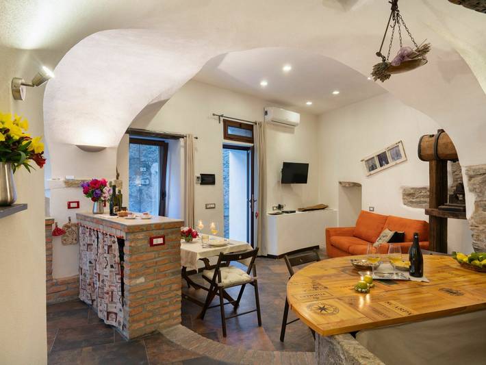 Ferienwohnung für 4 Personen, mit Terrasse und Garten
