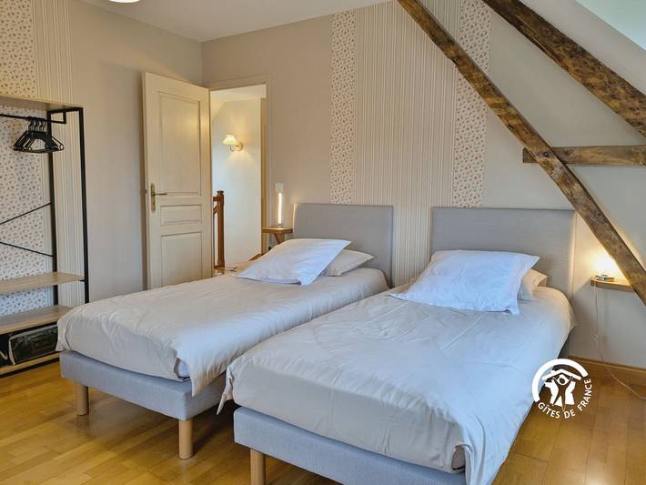 Gîte pour 11 personnes, avec jardin et terrasse dans Mayenne - 4