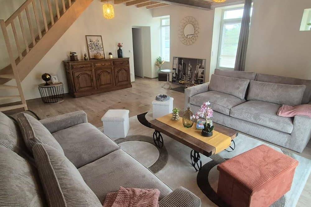 Large gite for up to 8 people, close to Beauval and the Loire castles in Mareuil-sur-Cher, Romorantin-Lanthenay und Umgebung
