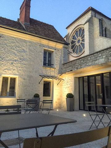 Chambre d’hôte pour 2 personnes, avec jacuzzi et jardin à Thiverval-Grignon