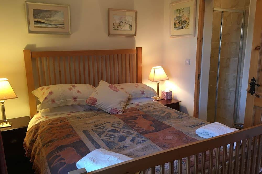 Modernisiertes, komfortables Ferienhaus in der Nähe von Stränden mit blauer Flagge auf dem Dingle-Weg in Castlegregory ED, Dingle Halbinsel