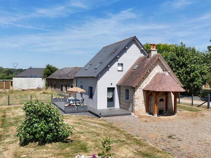Gîte pour 6 personnes, avec Terrasse et Jardin