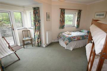 Cottage for 11 People in Cornwall, Photo 1