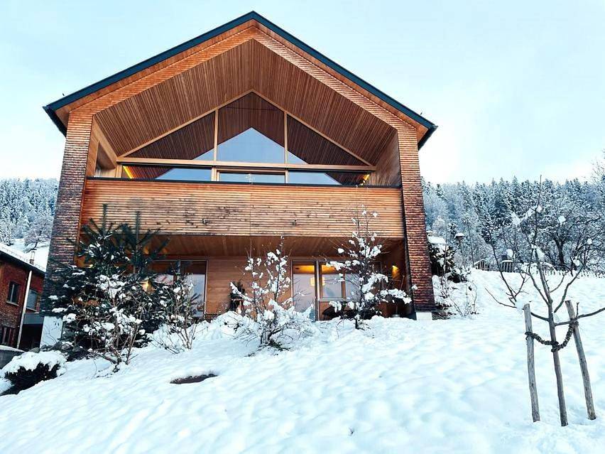 Ganze Wohnung, Apartment with Mountain View in Hittisau, Bodensee-Vorarlberg