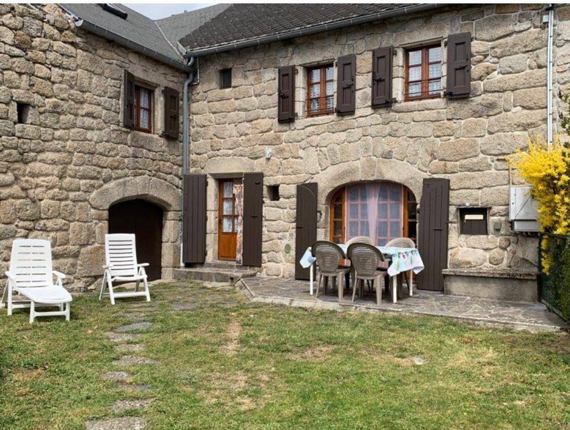 La location du Prince 4/6 personnes à Rûnes in Pont-de-Montvert-Sud-Mont-Lozère, Cevenas