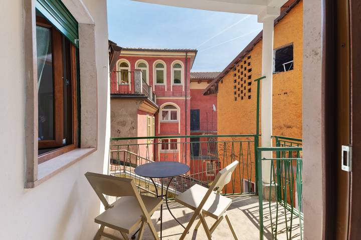 Casa de Férias 'Margherita' com Wi-Fi in Valstrona, Alpes Valaisanos