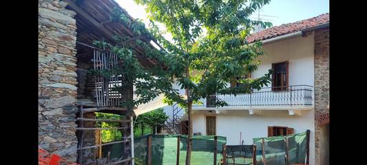 Gîte pour 6 personnes, avec jardin et vue, animaux acceptés dans Torrazzo