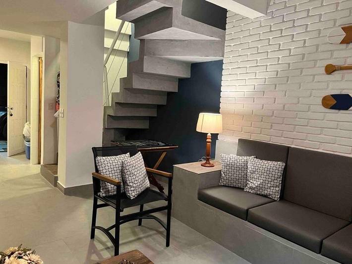 Casas e apartamentos de temporada para 8 pessoas, com jardim e terraço, adaptado a crianças em Toninhas Ubatuba