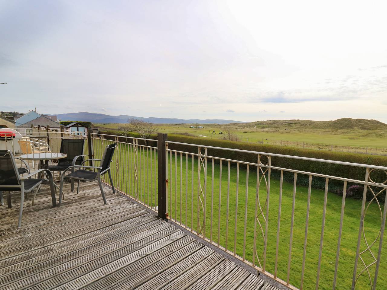 Ty'r Heulwen in Aberdovey, Snowdonia
