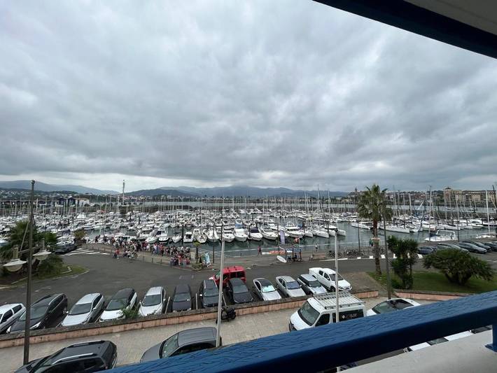 Gîte pour 4 personnes, avec terrasse et piscine dans Casino d'Hendaye - 2
