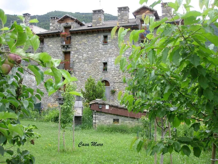Apartamento de vacaciones para 4 personas, con vistas y jardín - 1