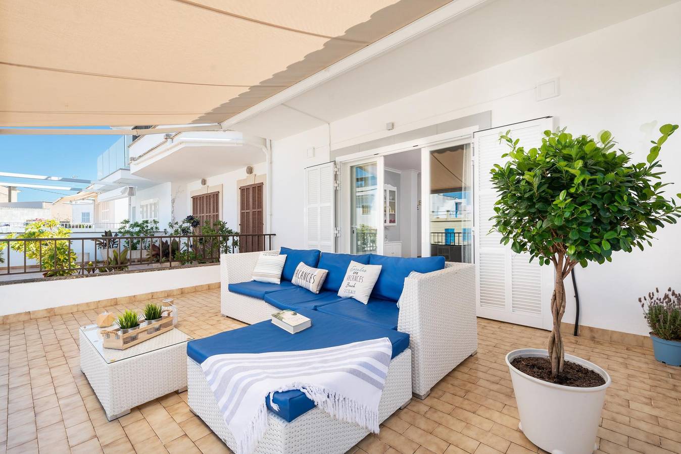 Sunset Village - Beautiful holiday home with several terraces, barbecue and 500 meters from the beach Free Wifi in Can Picafort, Santa Margalida