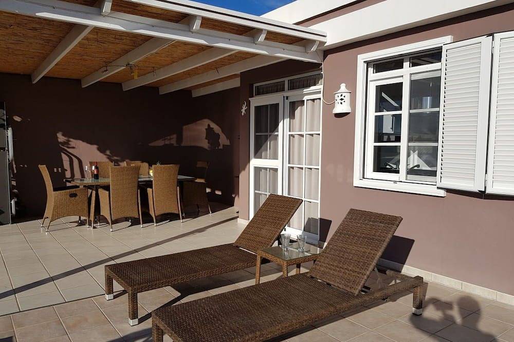Wunderschöne Villa Annelie mit moderner Ausstattung und Meerblick in La Pared, Pájara