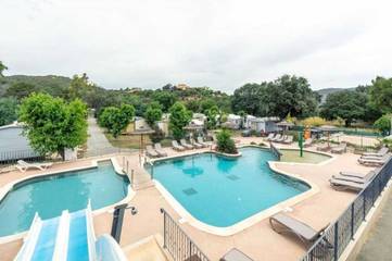 Casa Rodante para 8 Personas en Bormes-les-Mimosas, Parque nacional Port-Cros, Foto 1