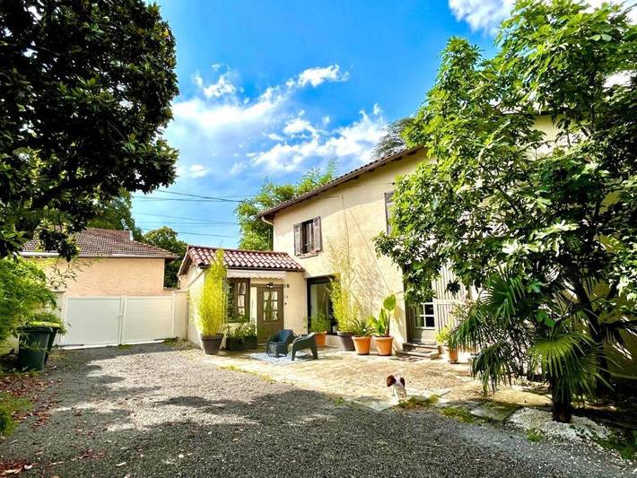Villa pour 6 personnes, avec piscine et jardin dans l' Isère - 2