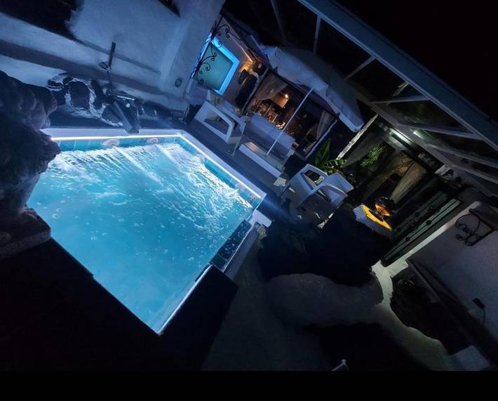 Chalet para 2 personas, con jardín además de piscina y jacuzzi en Provincia de Las Palmas - 4